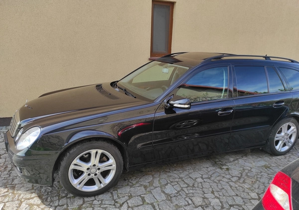 Mercedes-Benz Klasa E cena 23800 przebieg: 219000, rok produkcji 2007 z Szamotuły małe 254